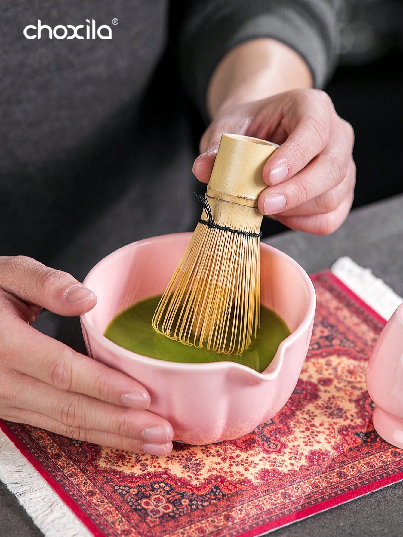 choxila مجموعة بداية تقليدية للماتشا 7 قطع، مجموعة خفاقة الماتشا، طقم أدوات تحضير الشاي الماتشا، طقم أدوات عشاق الماتشا، مجموعة هدايا الماتشا مع حقيبة، تشمل وعاء الماتشا، خفاقة الماتشا من البامبو، ملعقة الشاي، حامل الخفاقة، منخل الماتشا، كوب شاي، وسادة ال